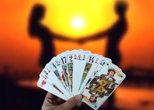 Гадания на картах играть онлайн покер 2 онлайн бесплатно